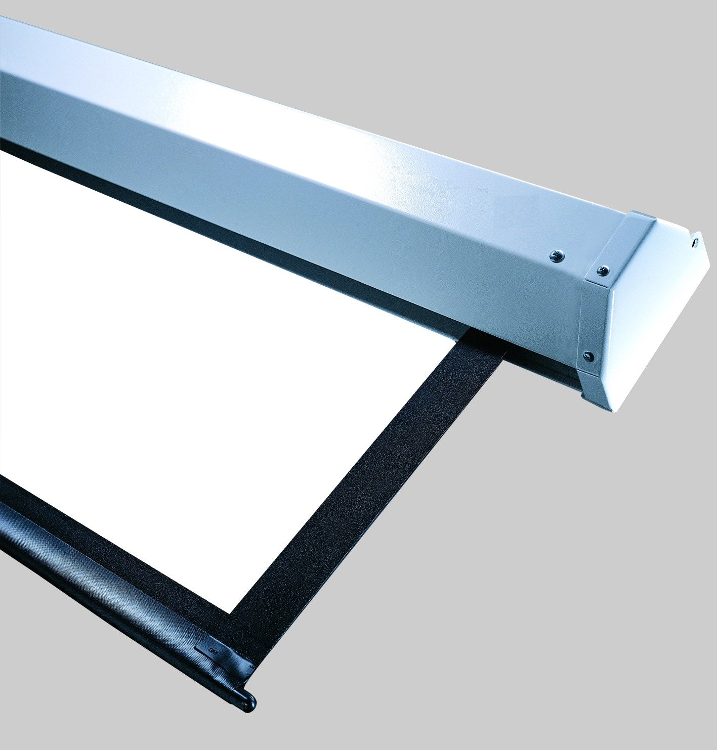 Sapphire 220" Electric Radio Frequency Screen 16:9 Format Viewing Area 4878mm x 2739mm (not channel fix) Approx Case Dimensions L 5283mm x H 232mm x D 217mm